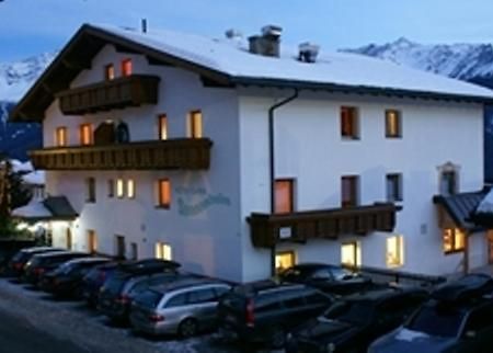 Hotel Garni Sonnenheim Фісс Екстер'єр фото