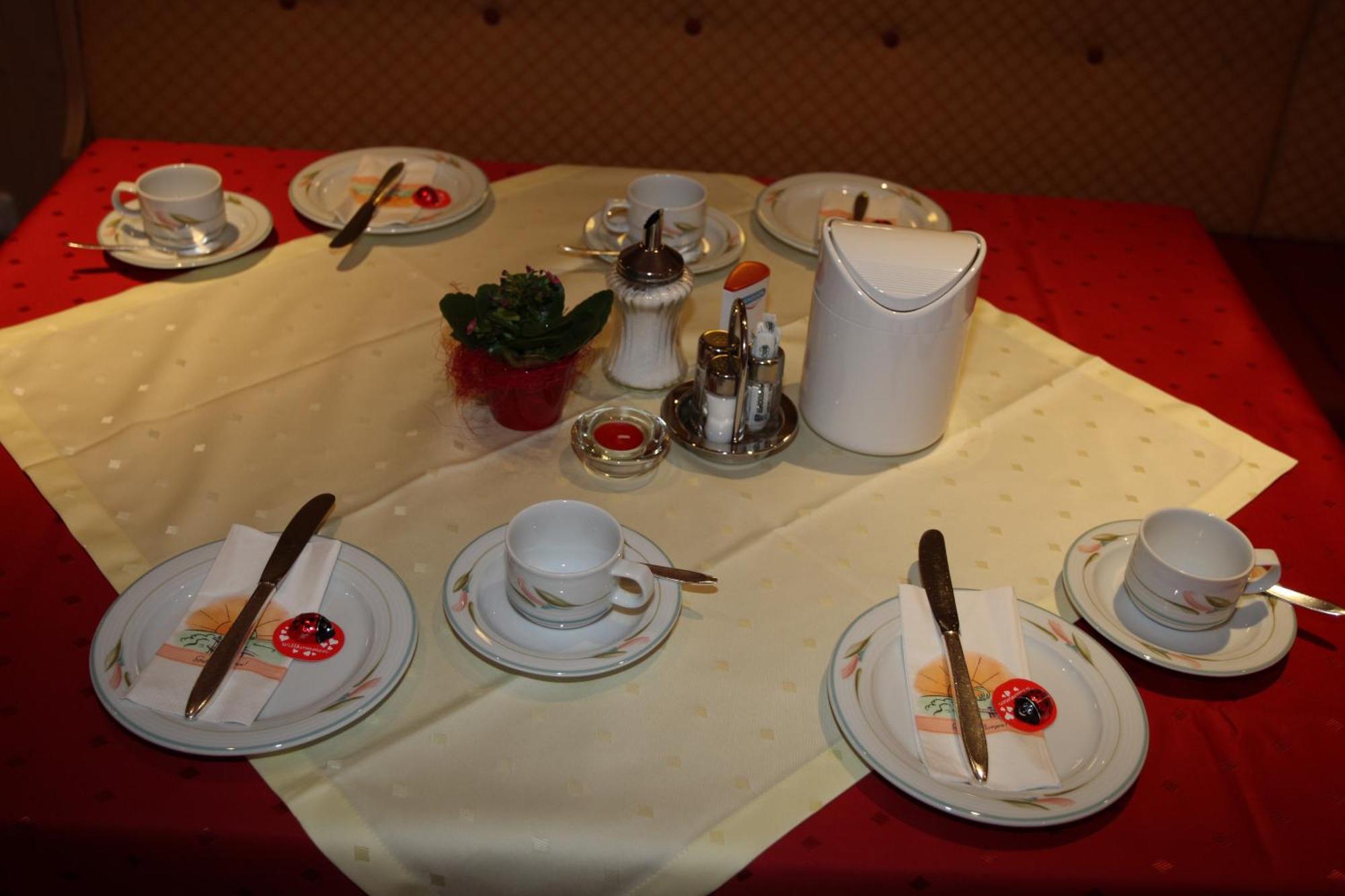 Hotel Garni Sonnenheim Фісс Екстер'єр фото