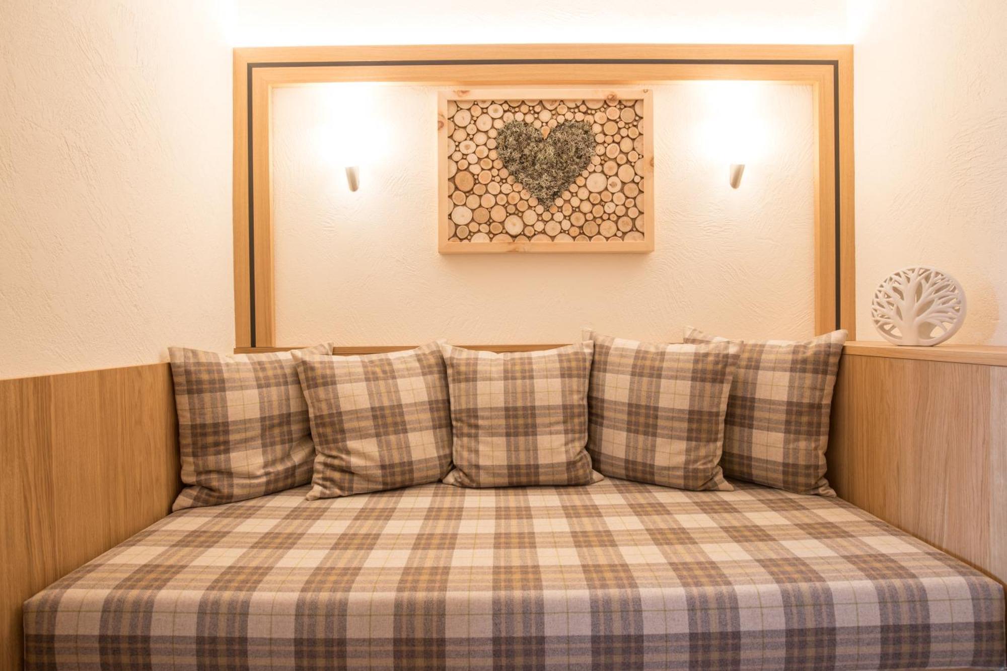 Hotel Garni Sonnenheim Фісс Екстер'єр фото